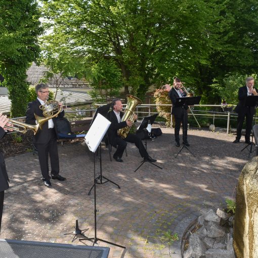 Rotary Brass Musiker am Bodelschwingh-Heim in Weinheim